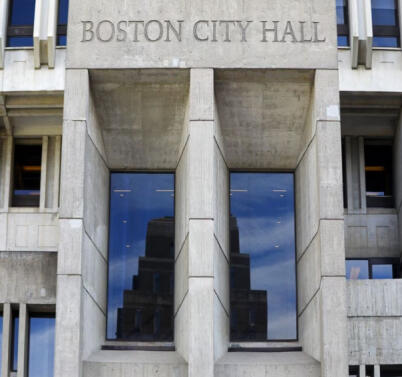 There was a time not too long ago when politicians embroiled in scandals put constituents before career and resigned from their posts.